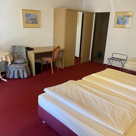 Gaestehaus Vis-A-Vis Rüdesheim nad Renem Zewnętrze zdjęcie